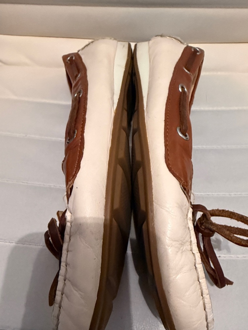 Cole Haan Womens Tali Boat Shoe ll Size 9 Leather Loafer Ivory Brown Slip On - Picture 6 of 7